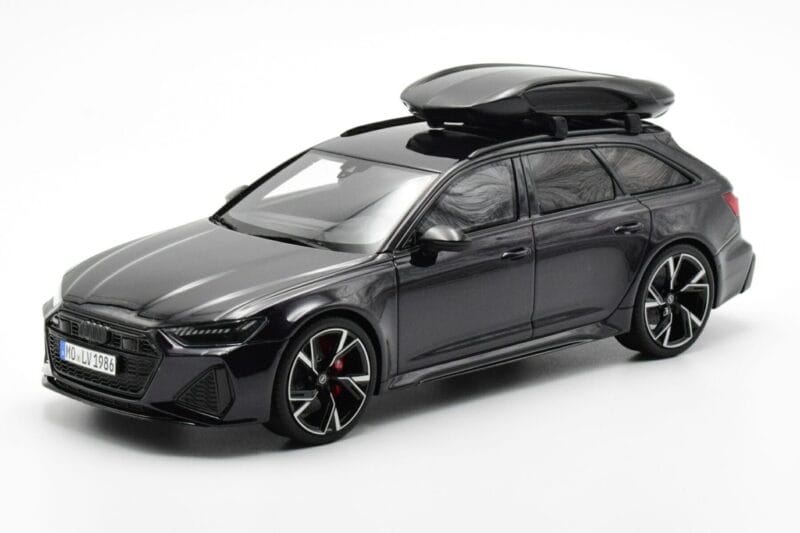 Audi RS6 C8 Avant Mythos Black With Carbon Roof Asia Edition GT Spirit 1:18