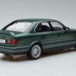 BMW Alpina B10 4.6 E34 Green MCG 1:18