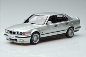 BMW Alpina B10 4.6 E34 Silver MCG 1:18