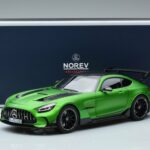 Mercedes AMG GT C190 Black Series Green Hell Magno Limited Edition Norev 1:18 183903 Diecast - image 7 of 7