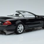 Mercedes SL500 R230 Black Norev 1:18