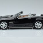 Mercedes SL500 R230 Black Norev 1:18