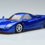 Nissan Nissan R390 GT1 Road Car Coupe GT Spirit 1:18 1:18 Resin
