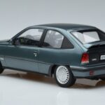 Opel Opel Kadett E GSi Blue Metallic Norev 1:18 1:18 Diecast