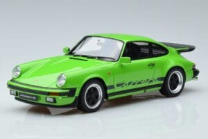 Porsche 911 3.2 Carrera Coupe Lime Green GT Spirit 1:18