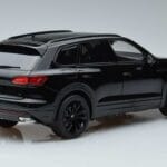 Volkswagen Volkswagen Touareg CR Black FAW 1:18 1:18 Diecast