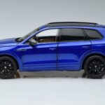 Volkswagen Volkswagen Touareg CR Blue FAW 1:18 1:18 Diecast