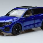 Volkswagen Volkswagen Touareg CR Blue FAW 1:18 1:18 Diecast