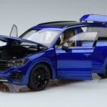 Volkswagen Volkswagen Touareg CR Blue FAW 1:18 1:18 Diecast